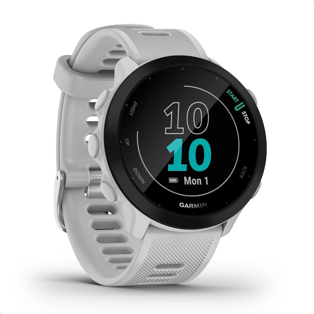 Garmin Forerunner 55 GPS Running Watch with 1.04-Inch Always-On Colour Display, Daily Training Recommendations, Run Time Forecast, over 15 Pre-Installed Sports Apps and up to 14 Days of Battery Life