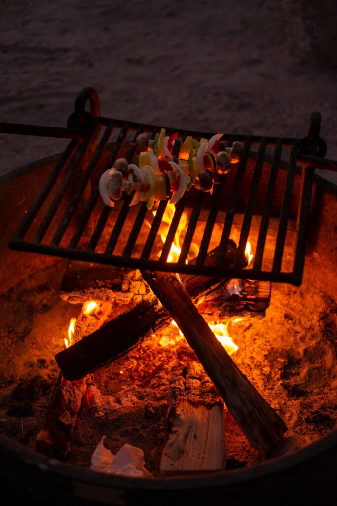 Outdoor-Kochen: Rezepte Und Tipps Für Das Lagerfeuer.