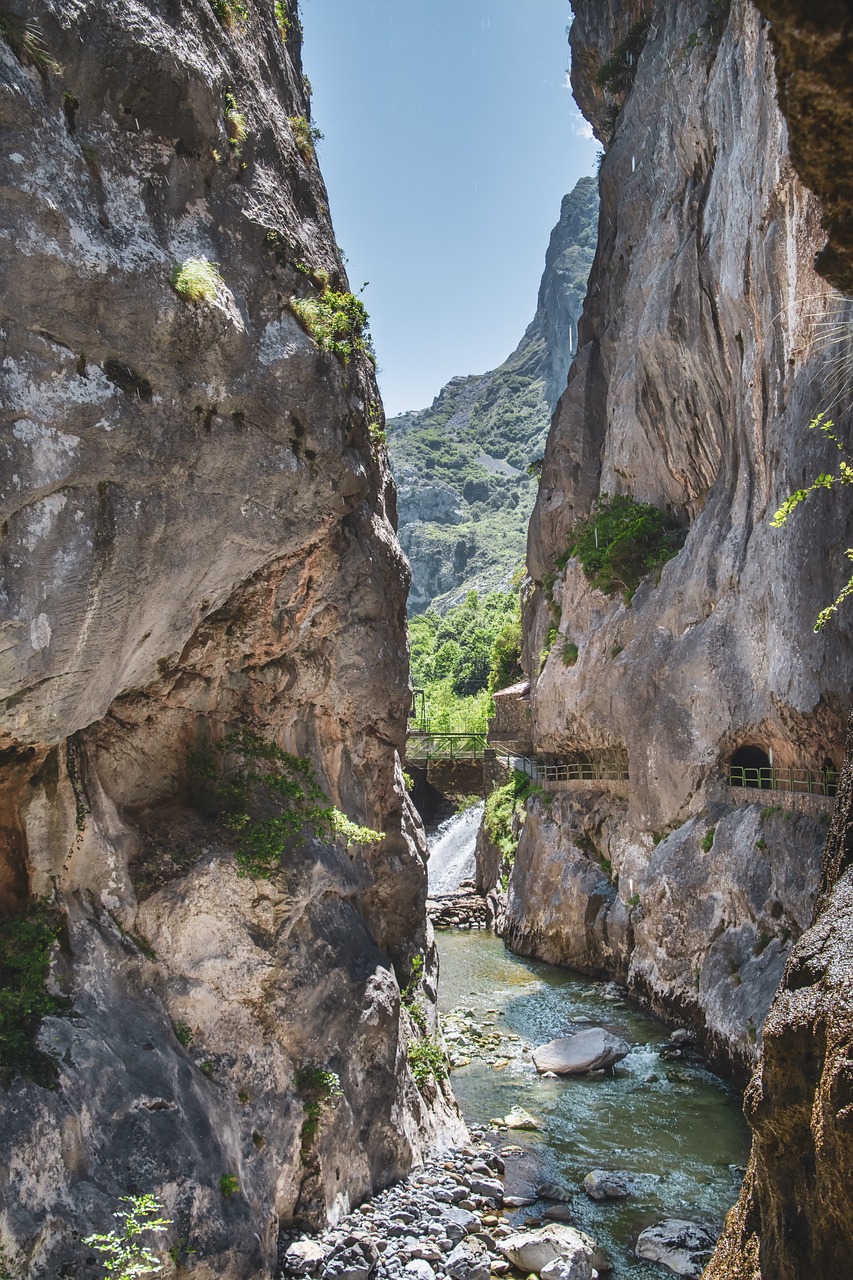 schönsten Schluchten der Schweiz